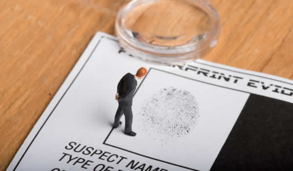 指紋鑑定、指紋採取の費用相場